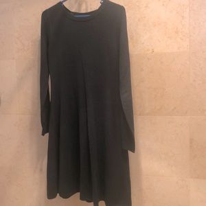 Vince Camuto with Bow Hunter Green sweater dress in small